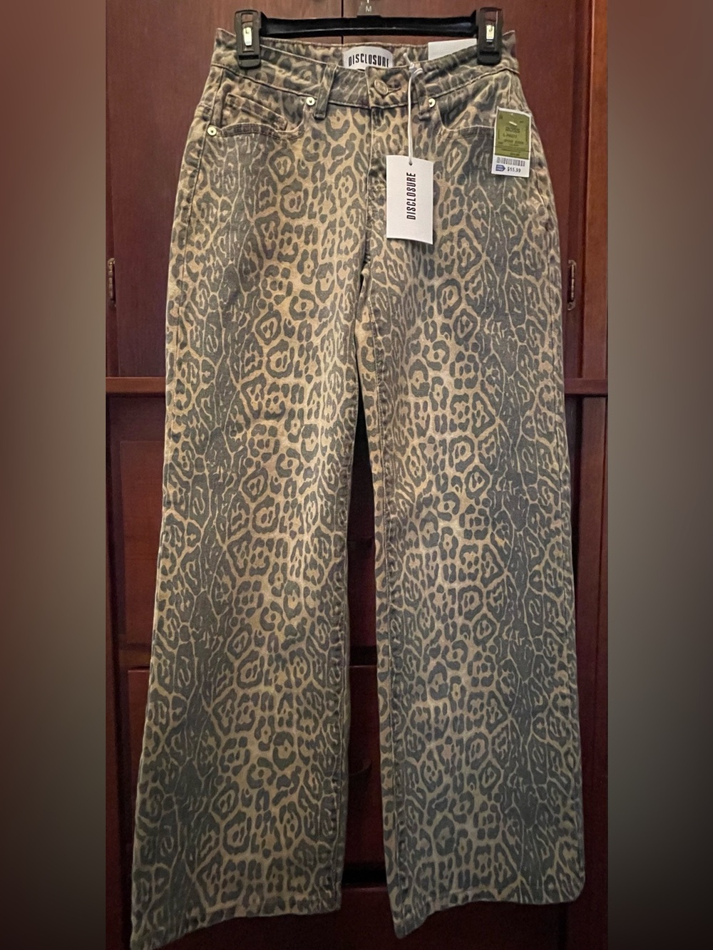 Leopard Print Wide-Leg Jeans